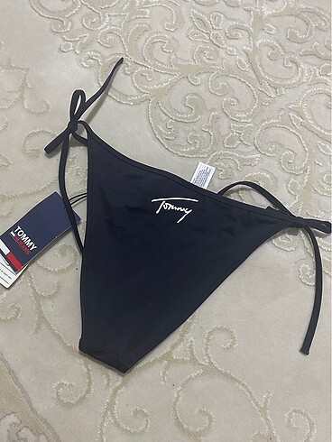 Tommy hilfiger bikini altı