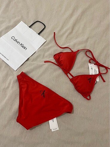 Calvin klein bikini takımı
