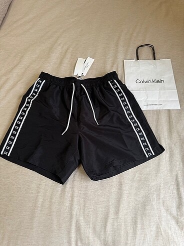 Calvin klein şort