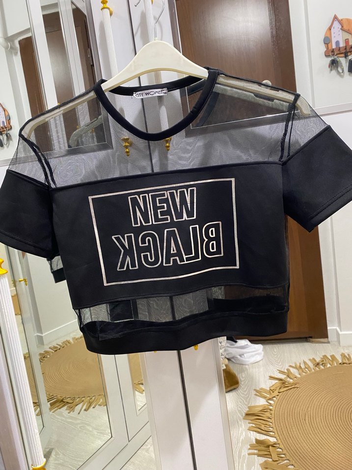 Tül detaylı Crop Bluz - Görsel 2