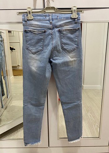 Renkli Nakışlı Mini Denim Jean - Görsel 4
