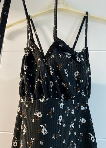 İkisi 200 Askılı elbise - Görsel 8