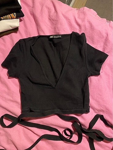 Zara ip detaylı bluz
