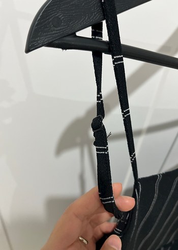 s Beden Çizgili Siyah Mini Tulum