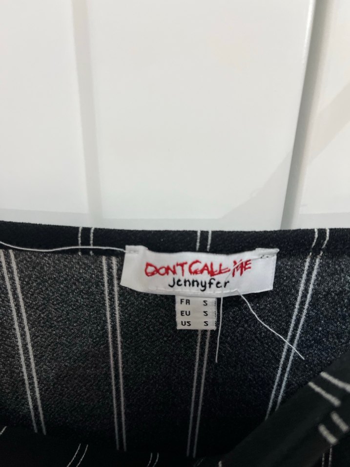 Çizgili Siyah Mini Tulum - Görsel 2