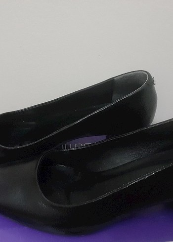 Siyah Alçak Topuklu Kadın Ayakkabı - Görsel 3