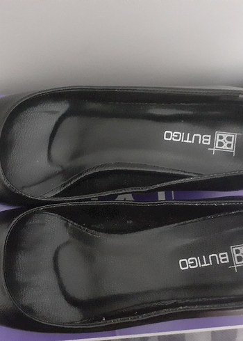 Siyah Alçak Topuklu Kadın Ayakkabı - Görsel 2