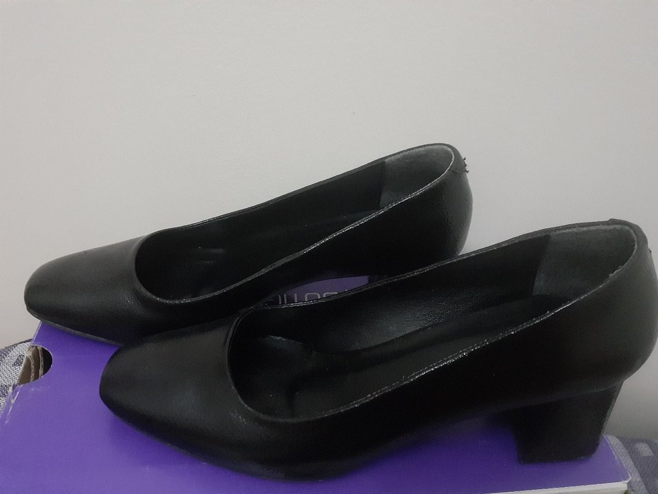 Siyah Alçak Topuklu Kadın Ayakkabı - Görsel 3