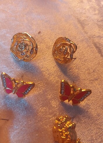 4 set altın küpe