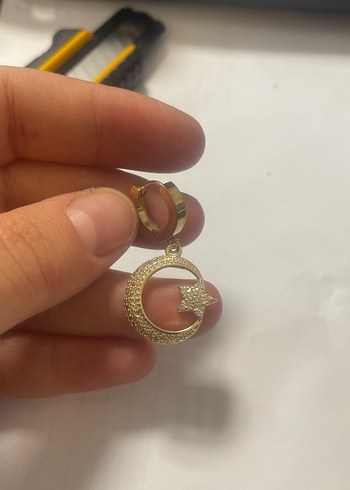 Altın Renkli Ay ve Yıldız Zincir Detaylı Charm - Görsel 2