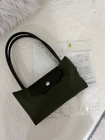 Longchamp medium