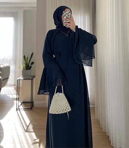 Full astarlı şifon elbise