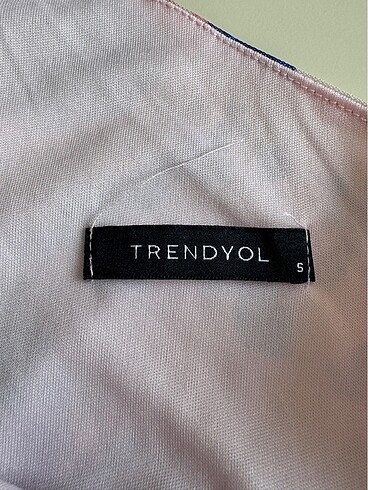 Trendyol & Milla Elbise