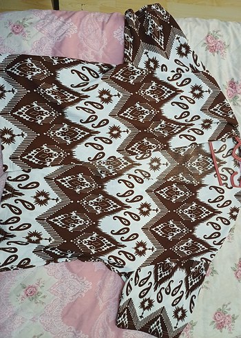 A46 Bohem V Yaka Batik Desenli Örgü takım alt üst