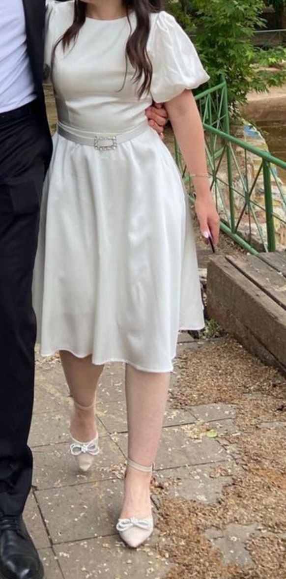 Saten beyaz elbise - Görsel 2