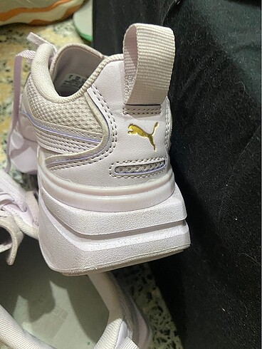 39 Beden beyaz Renk Puma spor ayakkabı
