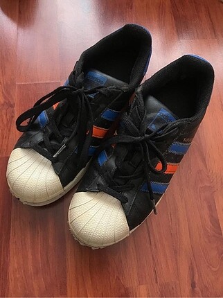 Adidas superstar