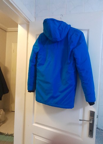 Erkek Çocuk Mavi Kapüşonlu mont lcwaikiki 12 /13 yaş - Görsel 4