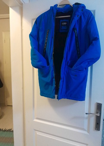 Erkek Çocuk Mavi Kapüşonlu mont lcwaikiki 12 /13 yaş - Görsel 5