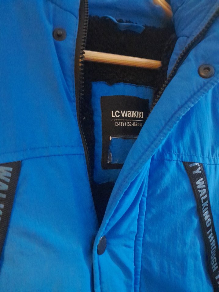 Erkek Çocuk Mavi Kapüşonlu mont lcwaikiki 12 /13 yaş - Görsel 3