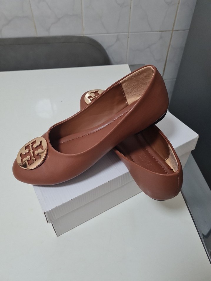 Tory Burch Kahverengi Tokalı Kadın Babet - Görsel 5