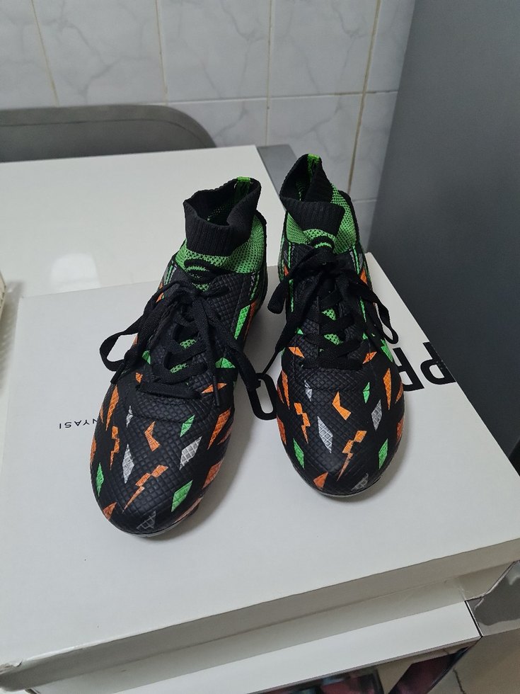 Erkek Çok Renkli Yılan Desenli Spor Ayakkabı krampon - Görsel 2