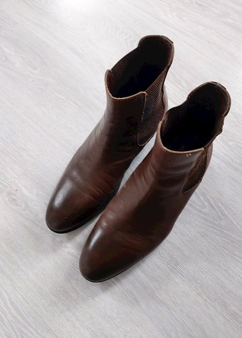 w collection, 44 numara erkek bot - Görsel 3