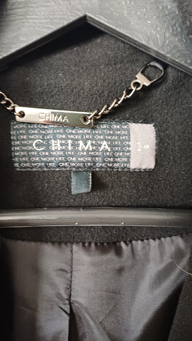 Düğmeli Siyah Kaban - Görsel 2