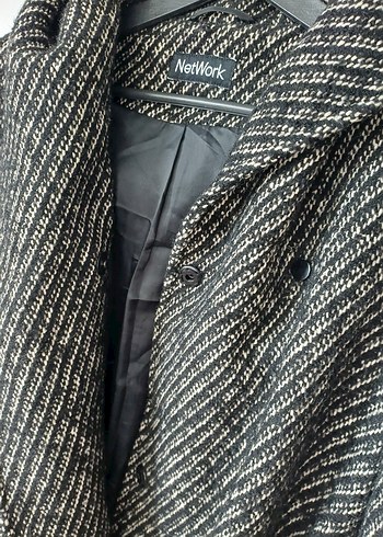 Kemerli Kapüşonlu Kadın Kaban - Görsel 3