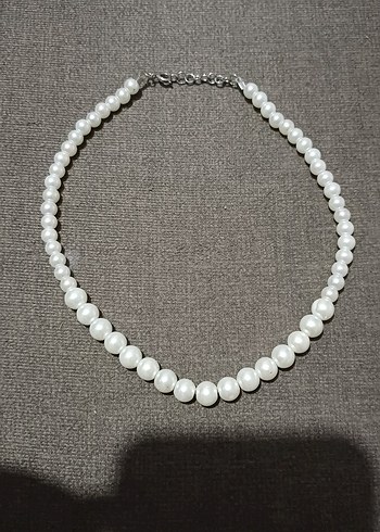 Beyaz Boncuklu Midi Kolye - Görsel 2