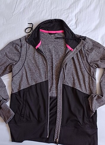H&M spor giyim - Görsel 2
