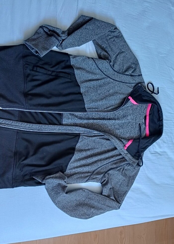 H&M spor giyim - Görsel 5