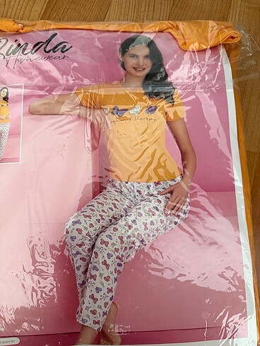 Bayan pijama takımı
