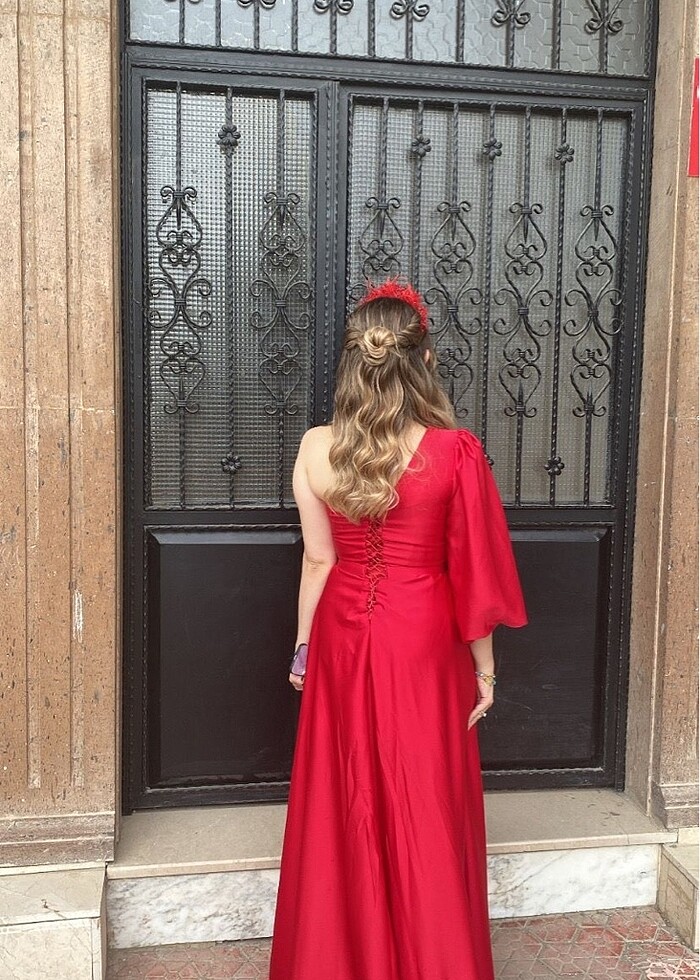 Kırmızı tek kol abiye - Görsel 2