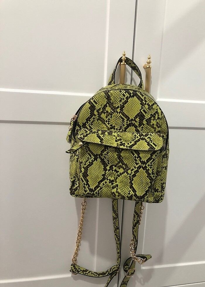 Yılan deri görünümlü çanta - Görsel 2