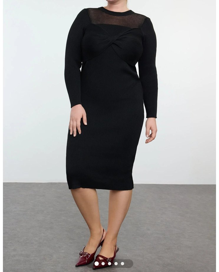 V Yaka Uzun Kollu Triko elbise HER BİRİ 1000 TL PAZARLIĞA AÇIK - Görsel 3