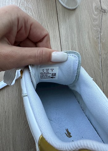 37 Beden beyaz Renk Lacıste Beyaz Kadın Spor Ayakkabı Velcro Bantlı