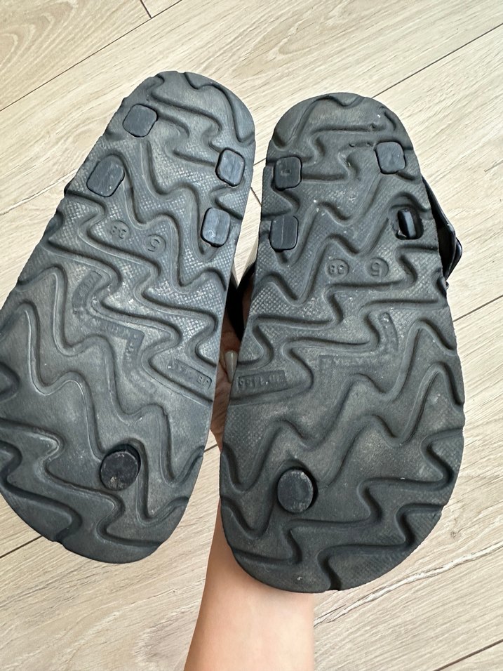 Siyah Tokalı Erkek Sandalet - Görsel 2