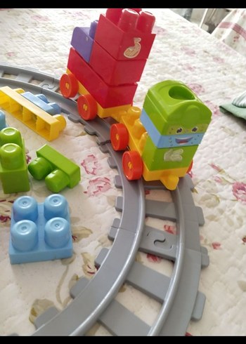 Fisher Price Renkli Lego Tren Seti ve Rayları