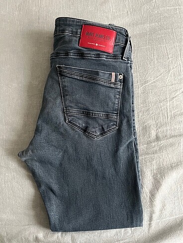 31 Beden Mavi Jeans