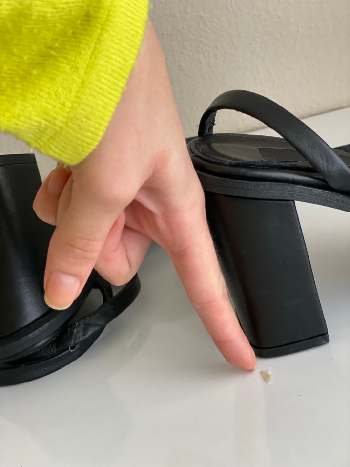 Siyah topuklu ayakkabı - Görsel 4