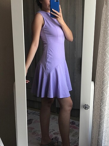Lila elbise