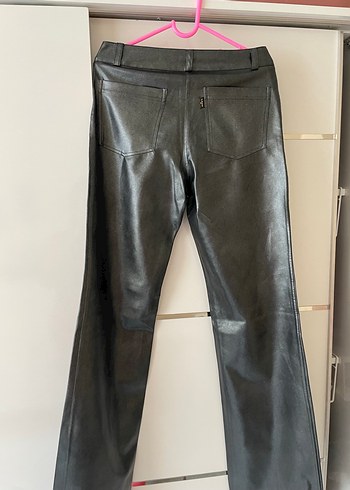 Gri Deri Kadın Pantolon - Görsel 3