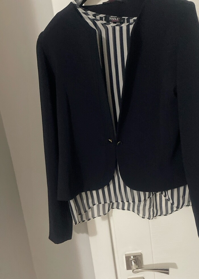 Ceket ve bluz - Görsel 3