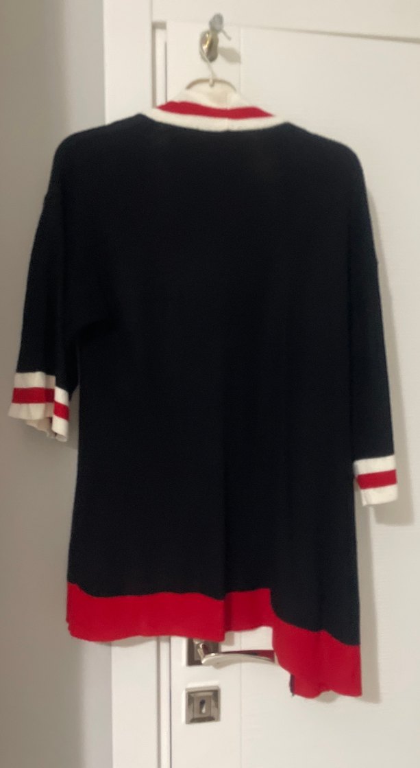 Uzun Siyah Kadın Hırka, Çizgili Detaylı - Görsel 3