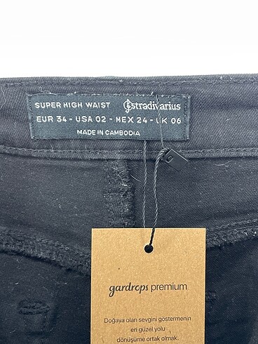 34 Beden çeşitli Renk Stradivarius Jean / Kot %70 İndirimli.