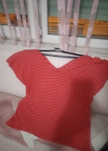 V yaka t-shirt - Görsel 3