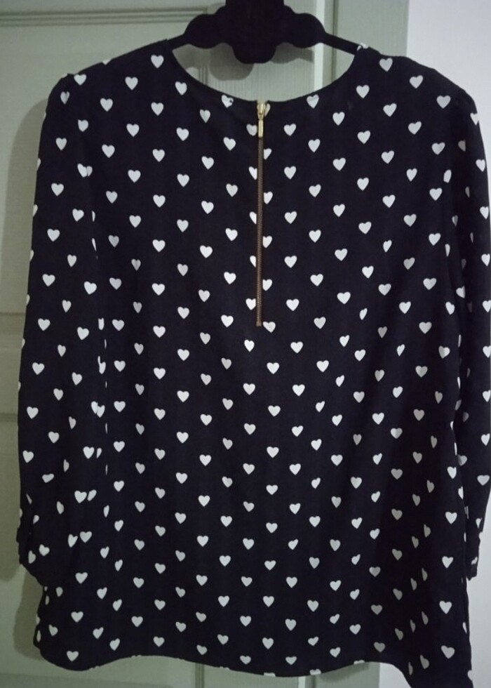 Kalp desenli şifon kapri kollu bluz - Görsel 3