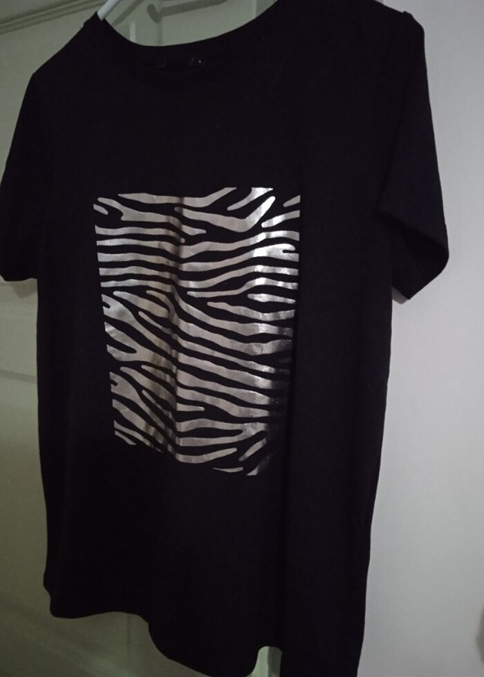 Baskılı bisiklet yaka bayan tişört  - Görsel 2