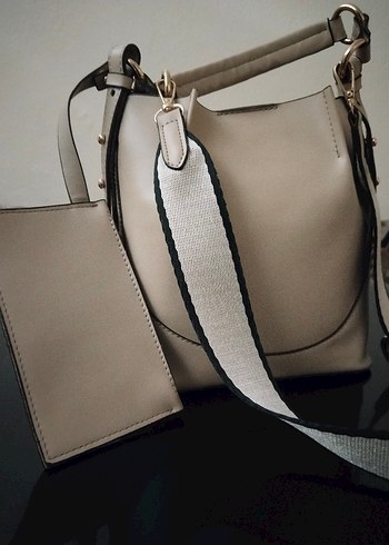 Bej Deri Kadın Omuz Çantası - Görsel 2